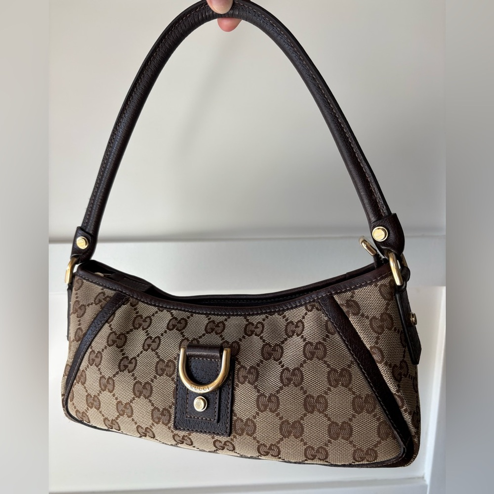 Authentic Gucci Abbey D-ring Shoulder Bag
